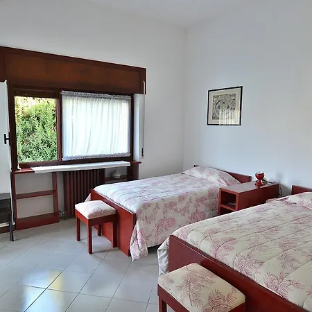 Villa Isa Torri Del Benaco