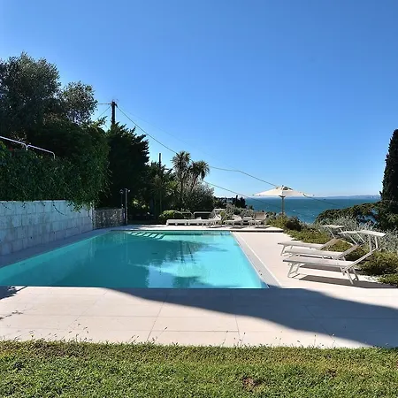 Villa Isa
